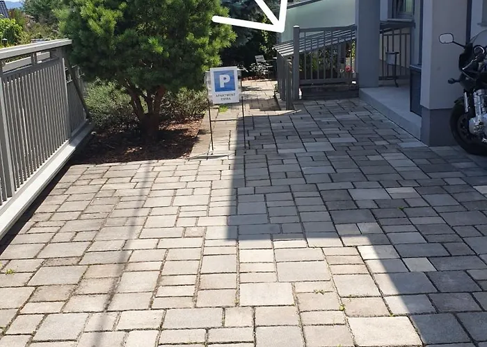 Emma - Free Parking, Ac, Wifi 아파트 *