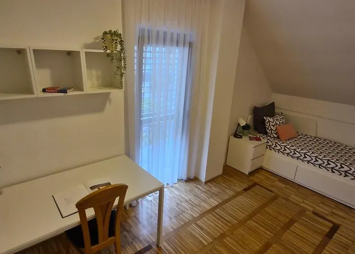 Emma - Free Parking, Ac, Wifi * 류블랴나