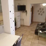 Apartment Emma - Free Parking, Ac, Wifi *