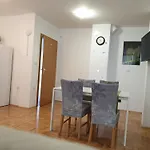 Emma - Free Parking, Ac, Wifi Apartamento Liubliana