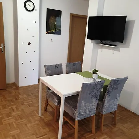 Emma - Free Parking, Ac, Wifi Daire *