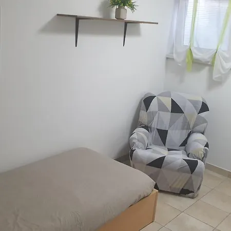 Daire Emma - Free Parking, Ac, Wifi