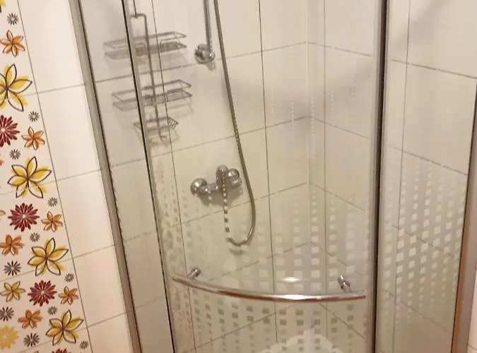 Emma - Free Parking, Ac, Wifi Apartment *