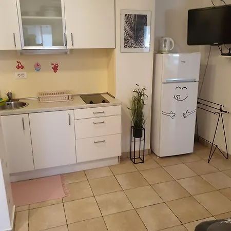 Emma - Free Parking, Ac, Wifi *