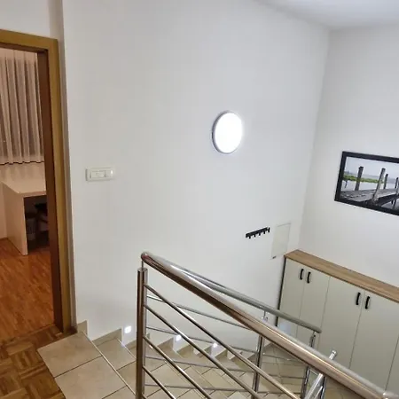 Apartmán Emma - Free Parking, Ac, Wifi